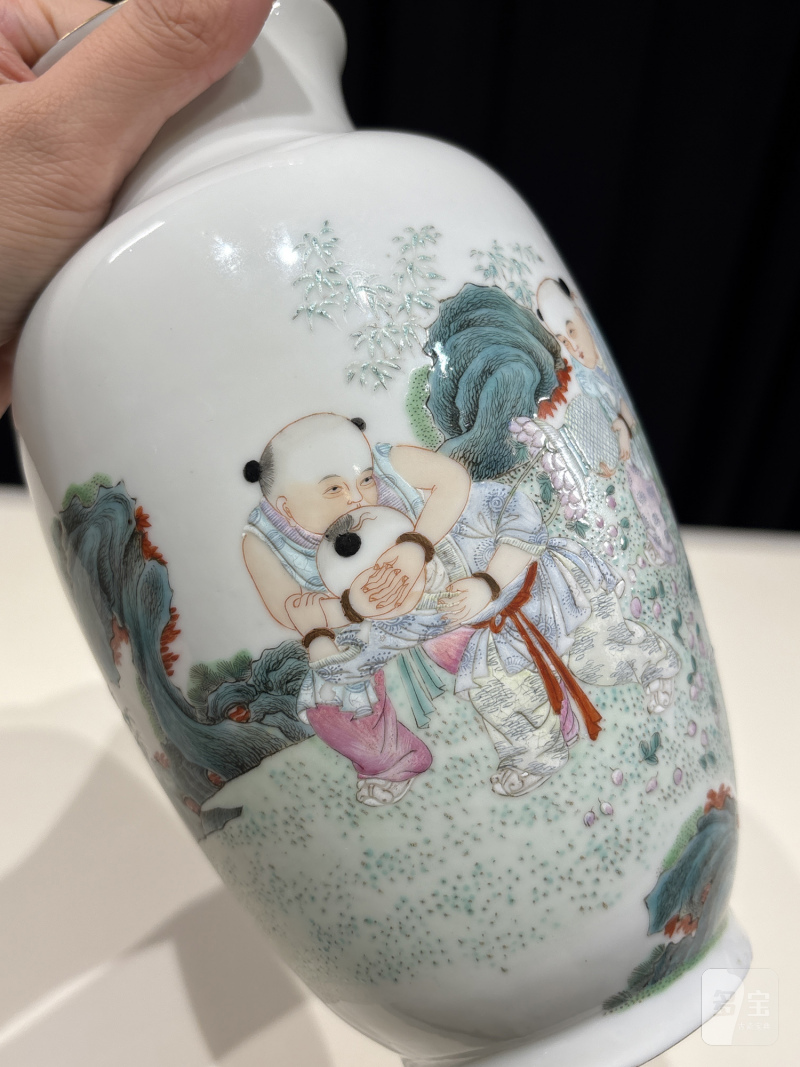 民国 粉彩婴戏灯笼瓶 - 图7